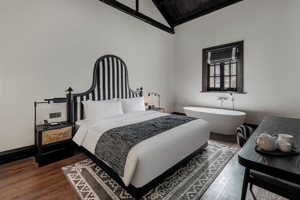 Blossom Manoir Lujiazui Room Type - Superior Duplex