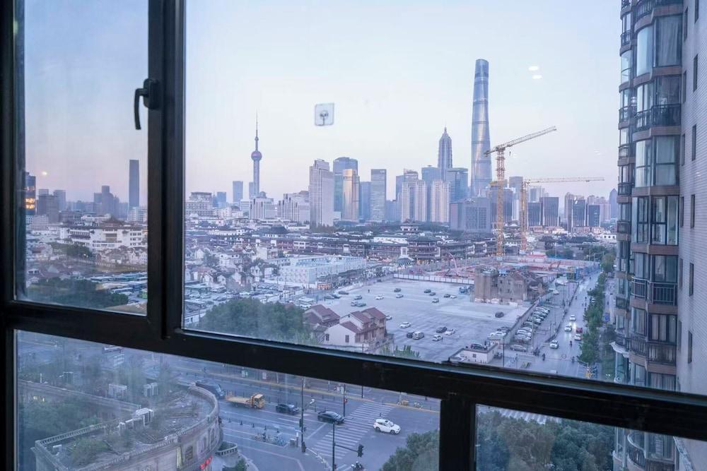 Book and Bed - Shanghai Room Type - Comfort Apartment, 2 Bedrooms, Kitchen, City View