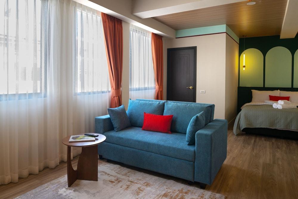Boutique Hotel Axis.Bangkok Room Type - Deluxe Studio, 1 Bedroom, Kitchenette, Courtyard View Boutique Hotel Axis.Bangkok Room Type - Deluxe Studio, 1 Bedroom, Kitchenette, Courtyard View