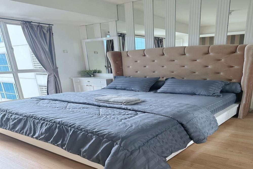 Casa Grande Residence Room Type - Superior Apartment, 1 Bedroom, Kitchen, City View