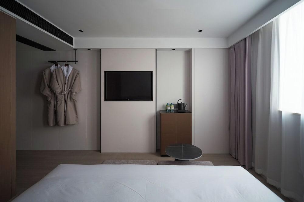 Charles hotel Room Type - Superior Double Room
