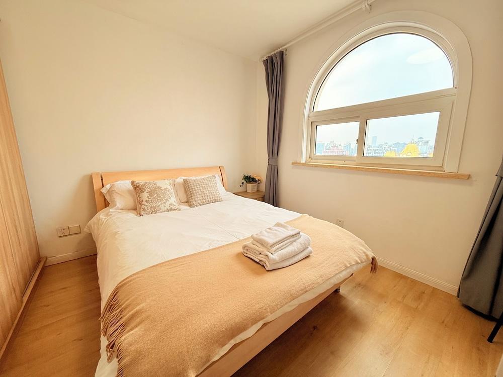 CityHome-3BRs 2Baths Jing'An Temple