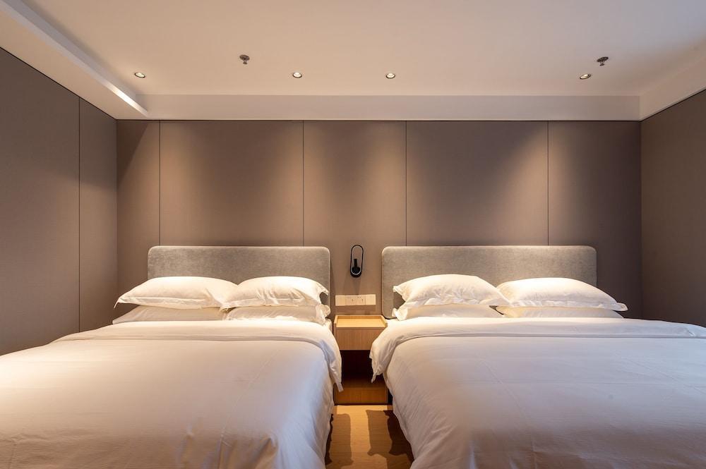 Dayin Serene Garden Hotel - Shanghai Jing'an Joy City Suzhou Creek Room Type - Family Twin Room