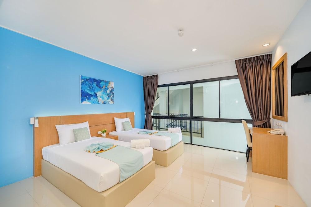 De Blue Sea Rawai Room Type - Standard Double Room