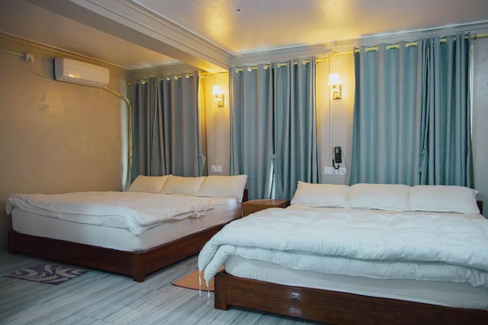 Deurali Marwadi Hotel & Restaurant Room Type - Comfort Double Room, Mountain View