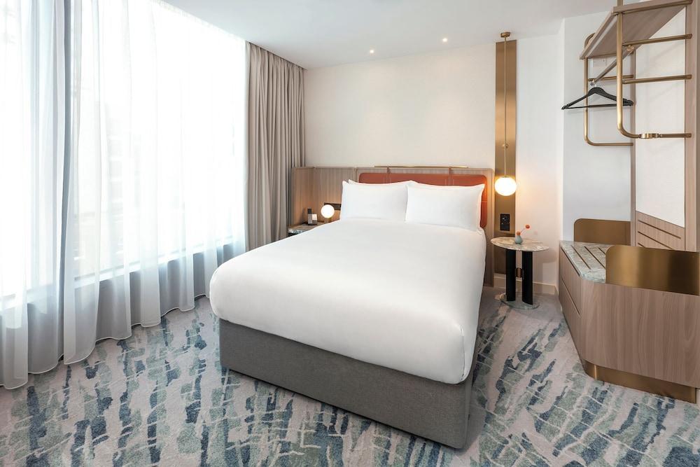 Dorsett Canary Wharf London Room Type - Dorsett Double Room