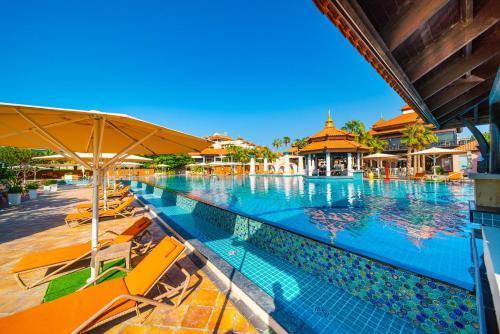 EDEN'S Homes & Villas - Anantara The Palm Residences - Tap to explore photos