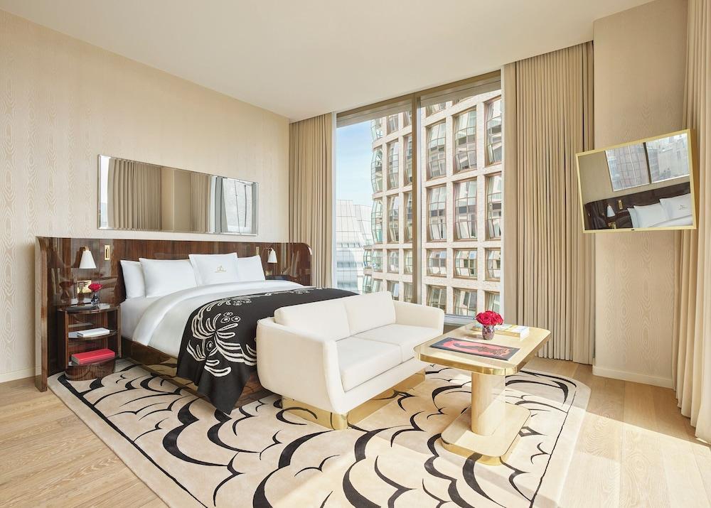 Faena New York Room Type - Signature Corner King Room Hearing Accessible