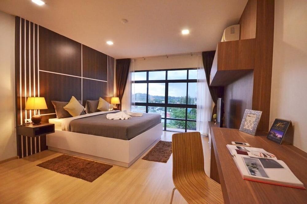 Golden Manora Hotel Bangtao Beach Room Type - Junior Studio Suite