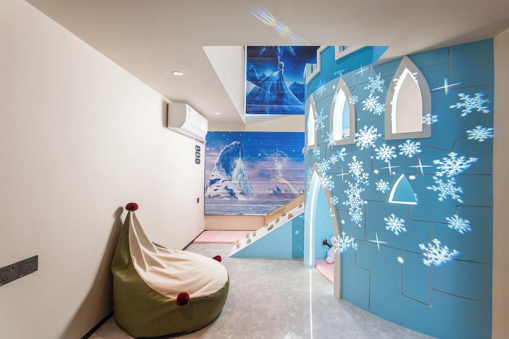 GTOOO Hotel Room Type - Design Suite