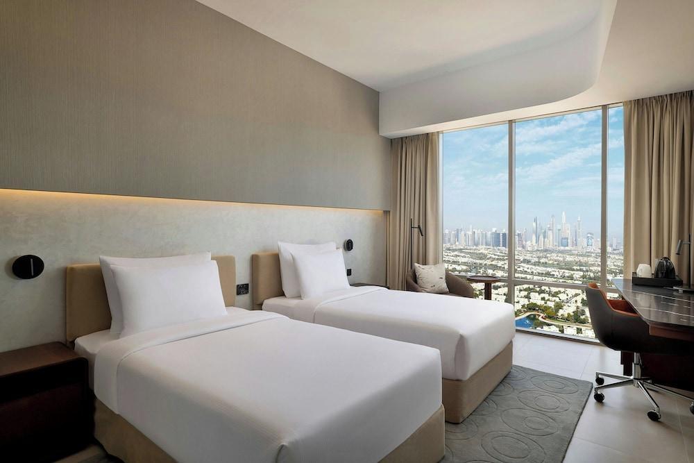 Hotel Local Dubai, Jumeirah Village Triangle, Autograph Collection Room Type - 36h Staycation Twin room - incl Soluna Beach Club access, 36% off F&B, laundry, 6 AM c/in, 6PM c/out