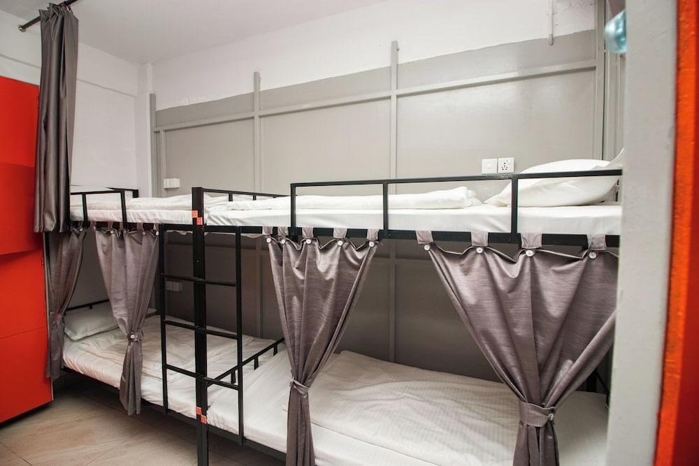 International Youth Hostel Inn Room Type - Basic Shared Dormitory, Women only