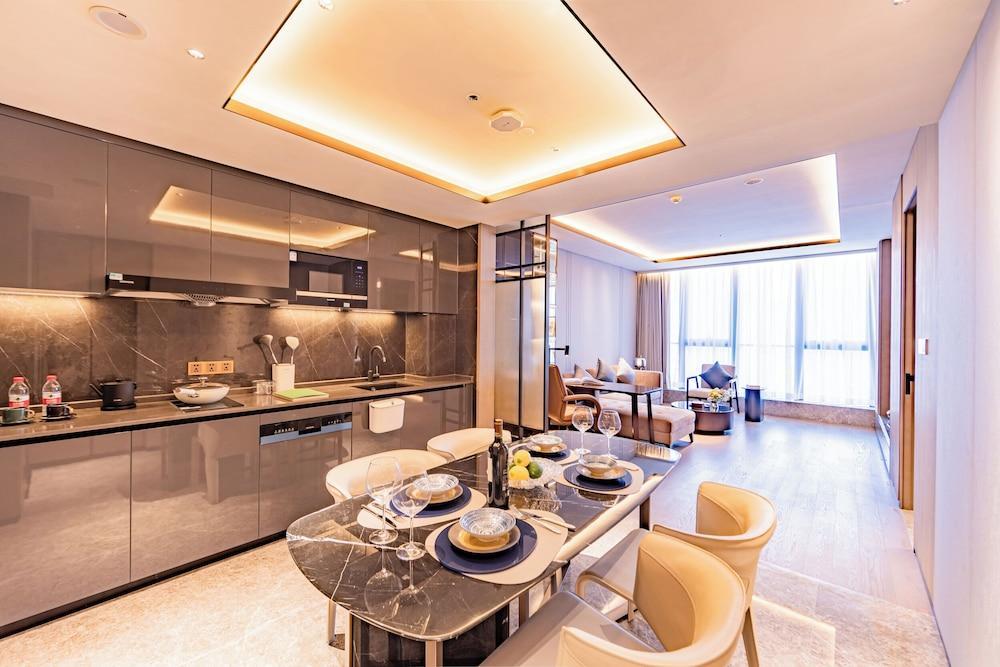 J Residence (Xiancun Metro Station, Zhujiang New Town, Guangzhou) - Tap to explore photos