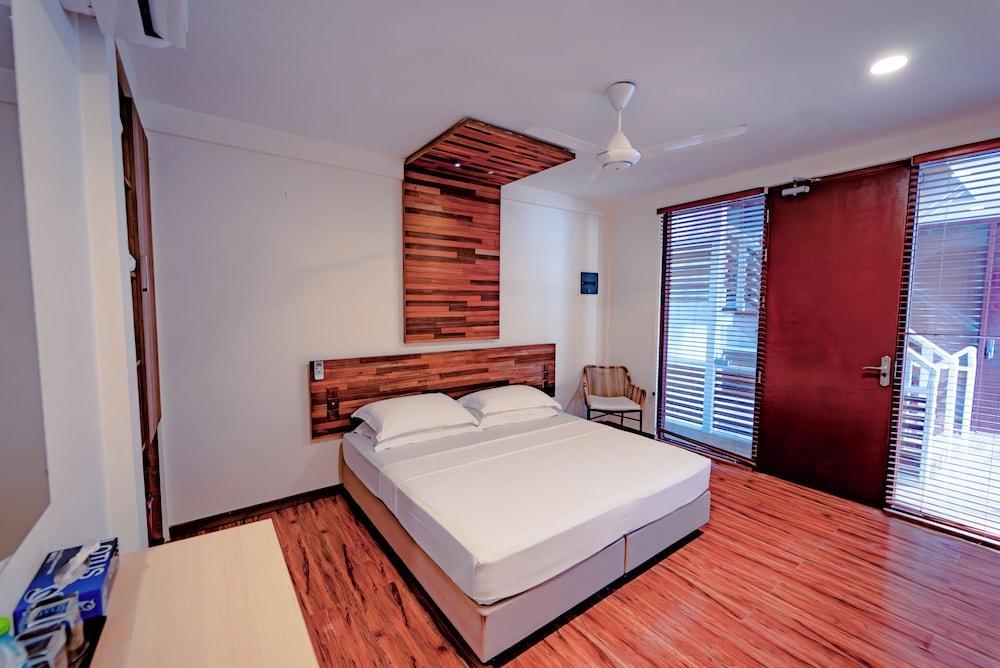 Kinan Retreat Room Type - Deluxe Double Room