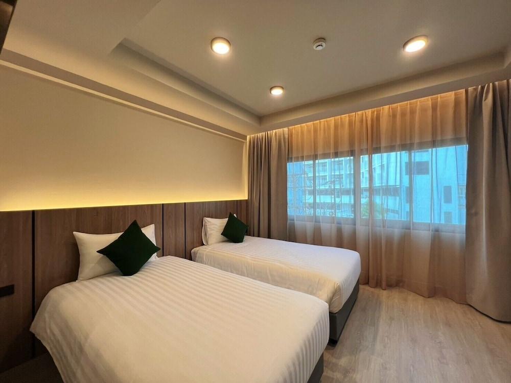 Karon Boutique Room Type - Deluxe Double or Twin Room