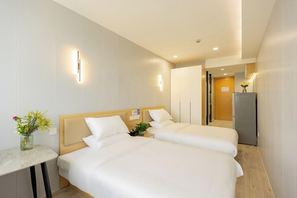 Ketangjian Apartment Hotel Room Type - Business Twin Room, City View