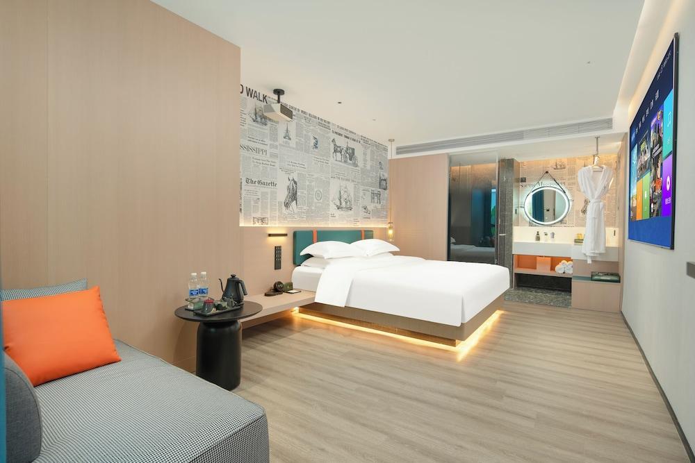 Lan Wan International Hotel Room Type - Basic Double Room, 1 Queen Bed