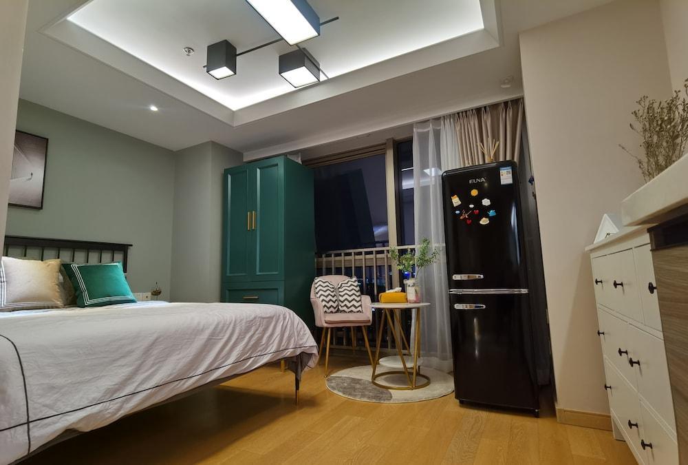 Leleju Boutique Apartment Shanghai Room Type - City Double Room, Kitchenette, City View (2204)