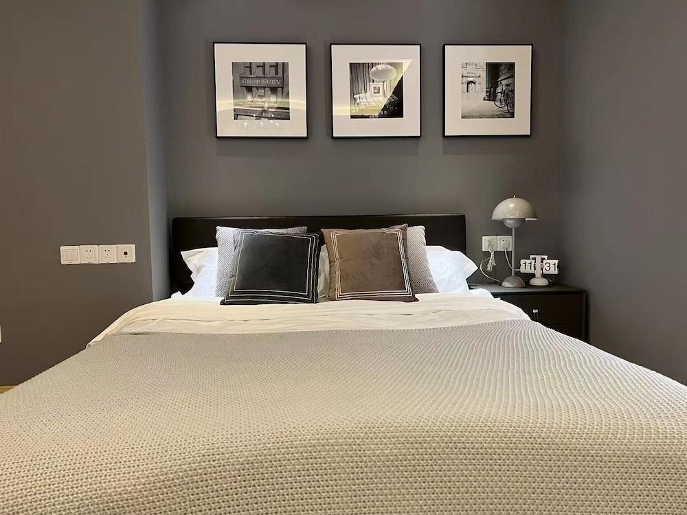 Leleju Boutique Apartment Shanghai Room Type - City Double Room (1614)