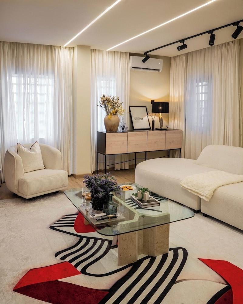 Libertini Apartments by FreedomWay - Tap to explore photos