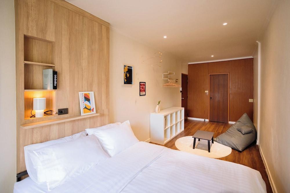 Liver Bird Ratchada Room Type - House, 3 Bedrooms