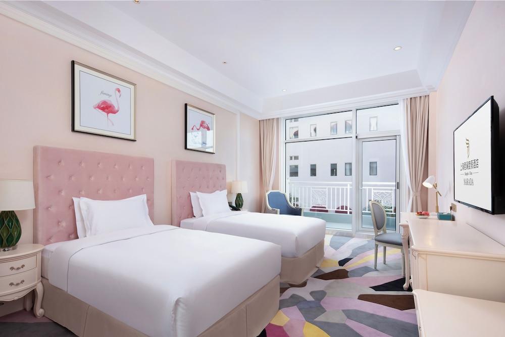 NARADA RESORT SHANGHAI HOTEL Disney Store - Tap to explore photos