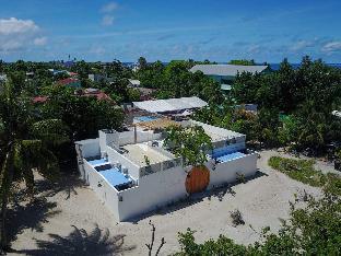 Noovilu Suites Maldives - Tap to explore photos