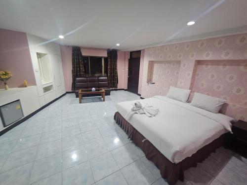 Nine Blue Boutique Room Type - Deluxe Room