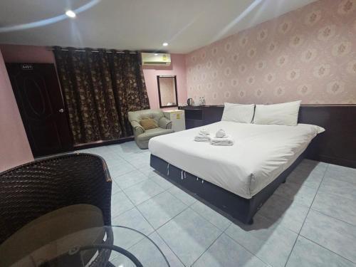 Nine Blue Boutique Room Type - Deluxe Room