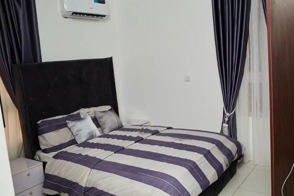 Novabase Apartment Room Type - Economy Apartment, Balcony, City View