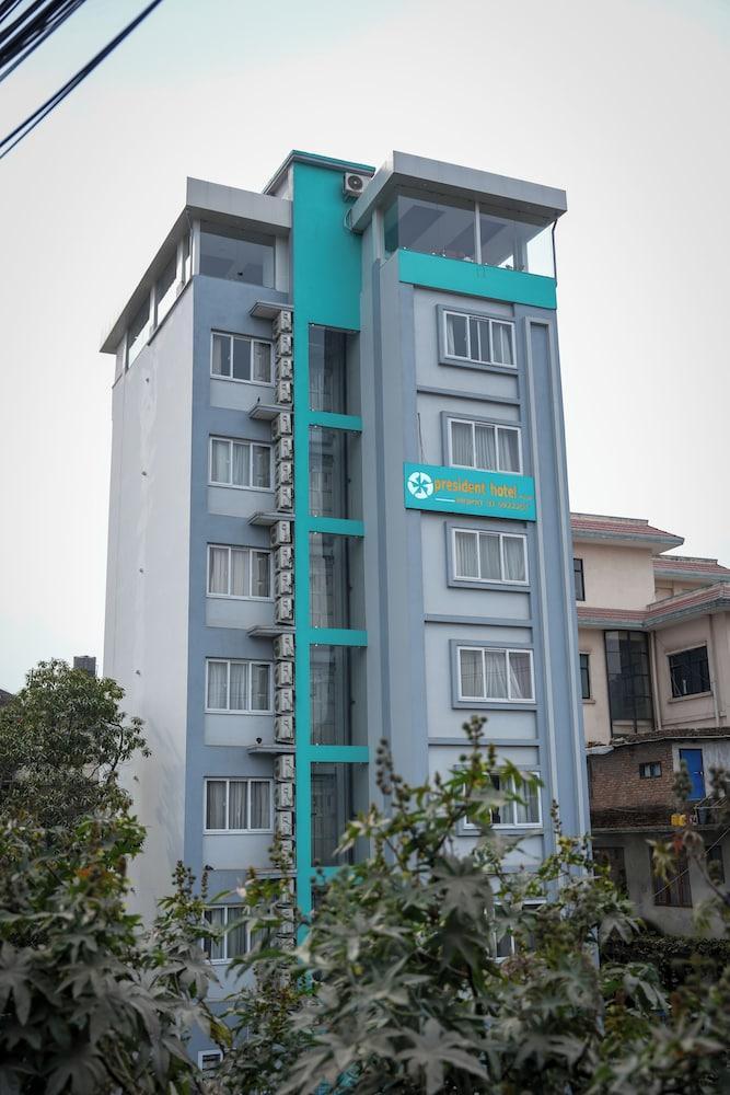 President Hotel Airport