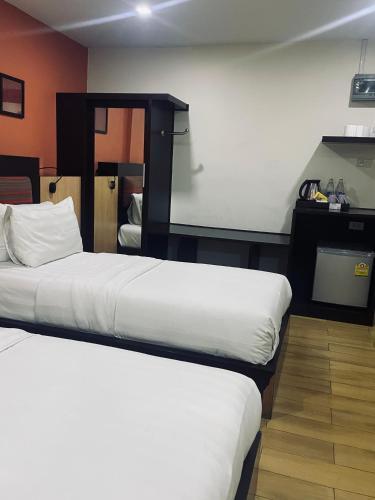 RESIDENCY HOTEL BANGKOK Room Type - Twin Room