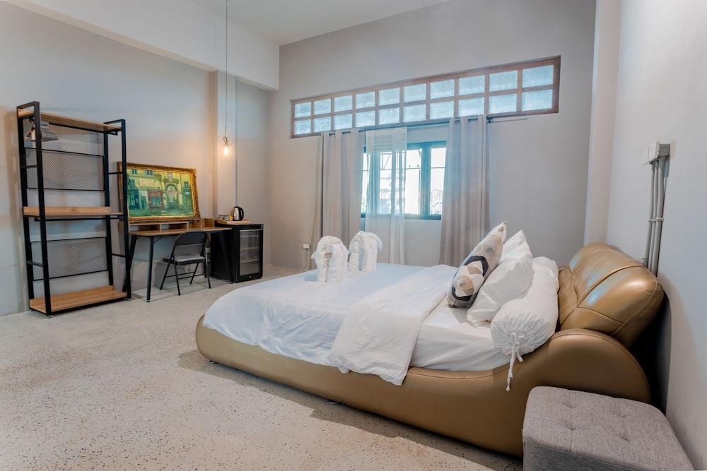 Rocka Villas Maenam Room Type - Grand Villa, Kitchen