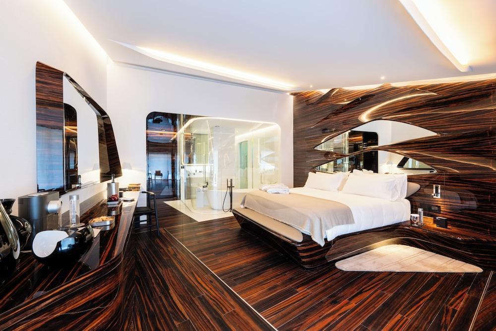 ROMEO Roma Room Type - Premier Room
