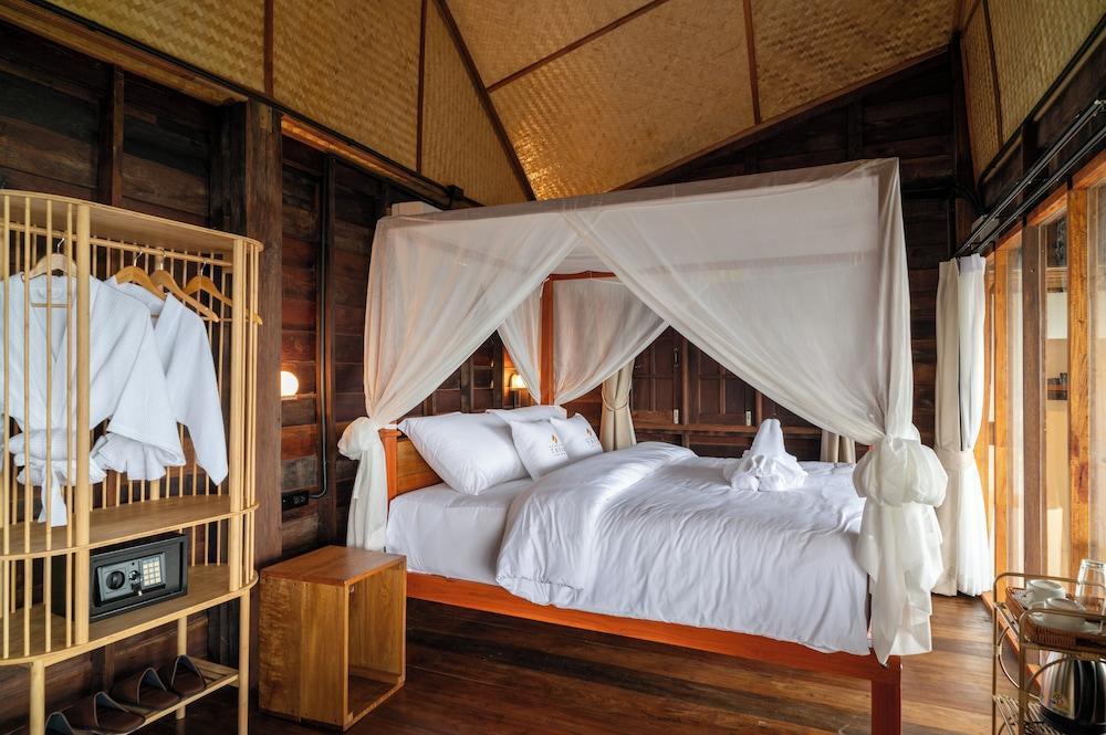 RoomQuest THEVA Resort koh Samui - Tap to explore photos