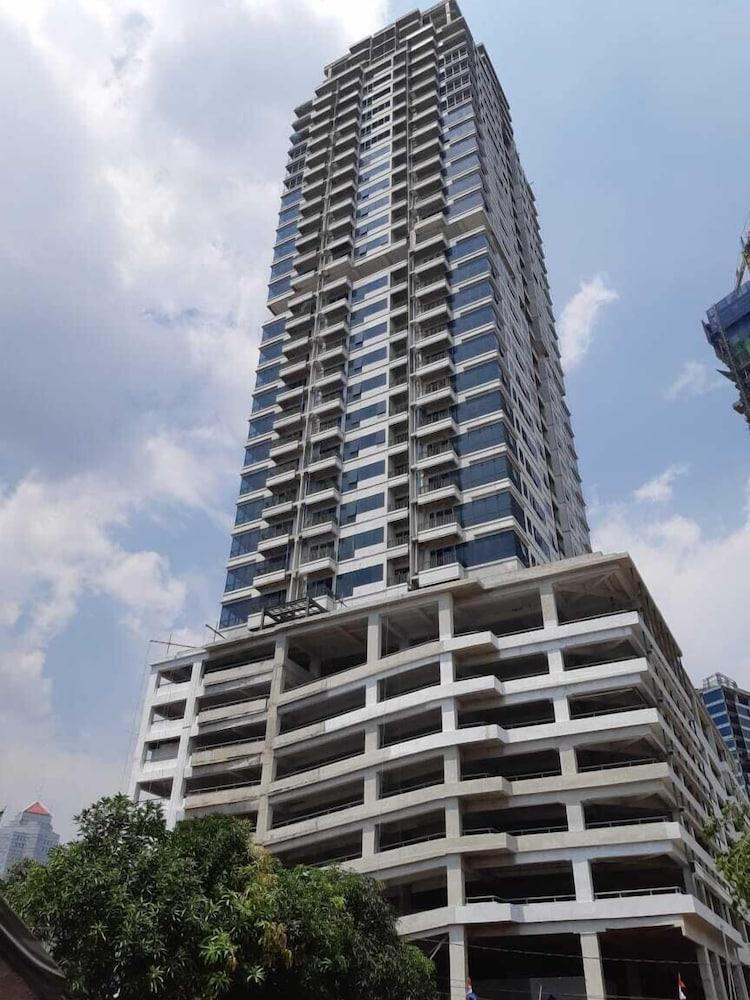 Samara Suites by Emily in Jakarta