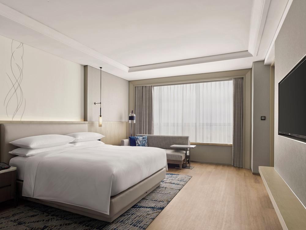 Shanghai Marriott Hotel Yangpu Riverside Room Type - Executive Suite