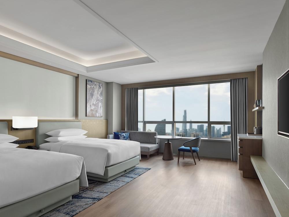 Shanghai Marriott Hotel Yangpu Riverside Room Type - Deluxe Room, 2 Double Beds, City View