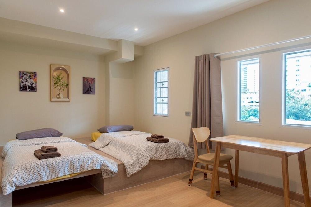 Shizuka House Room Type - Studio Twin Room