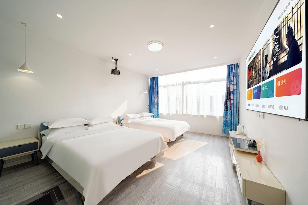 Shanghai Modu Yunlu Parent-Child Hotel Room Type - Basic Quadruple Room