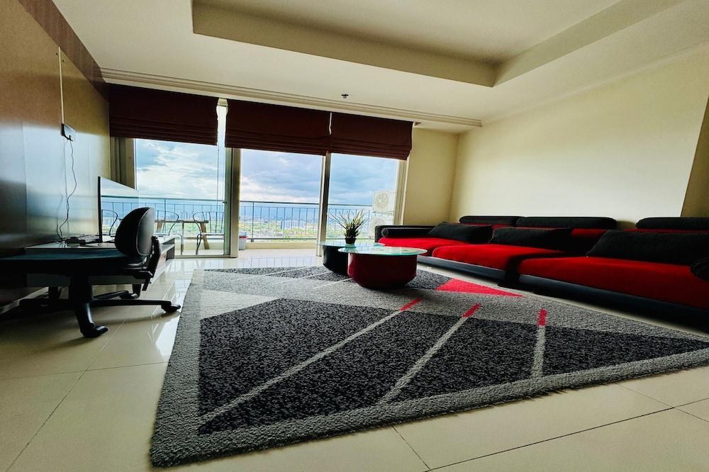 Staycation Jakarta - Ancol Mansion Apt - Tap to explore photos