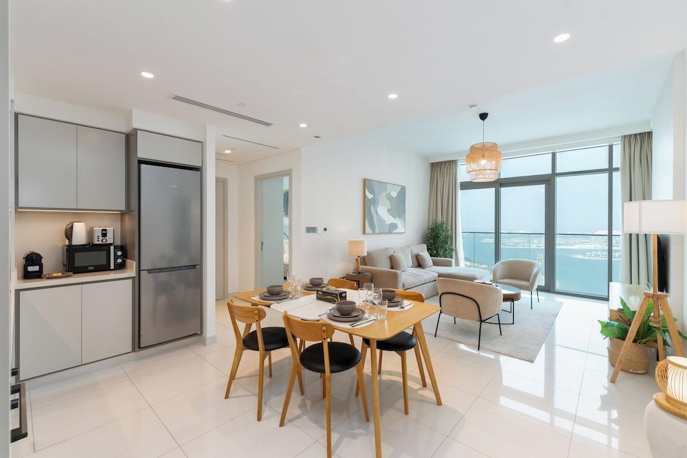 Sunrise Bay - Mint Stay Room Type - Panoramic Apartment, 1 Bedroom, Harbor View
