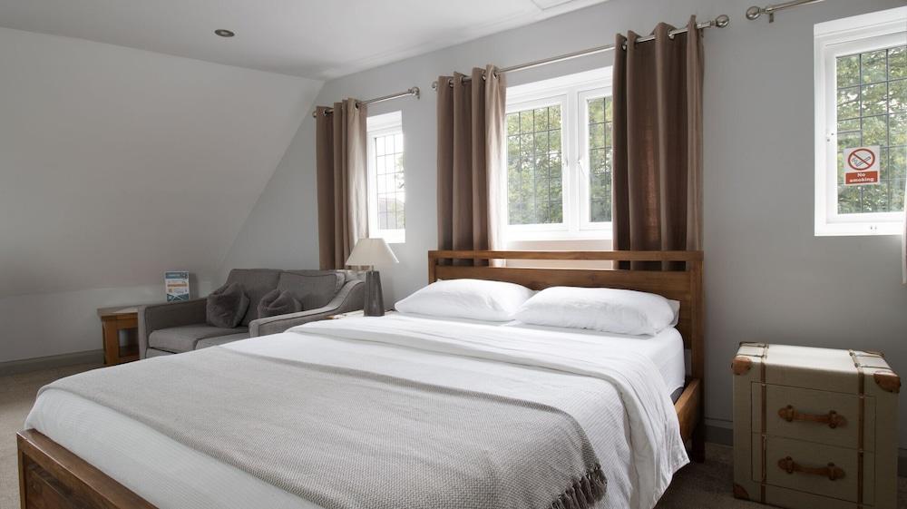 Straight Inn Room Type - Traditional Loft