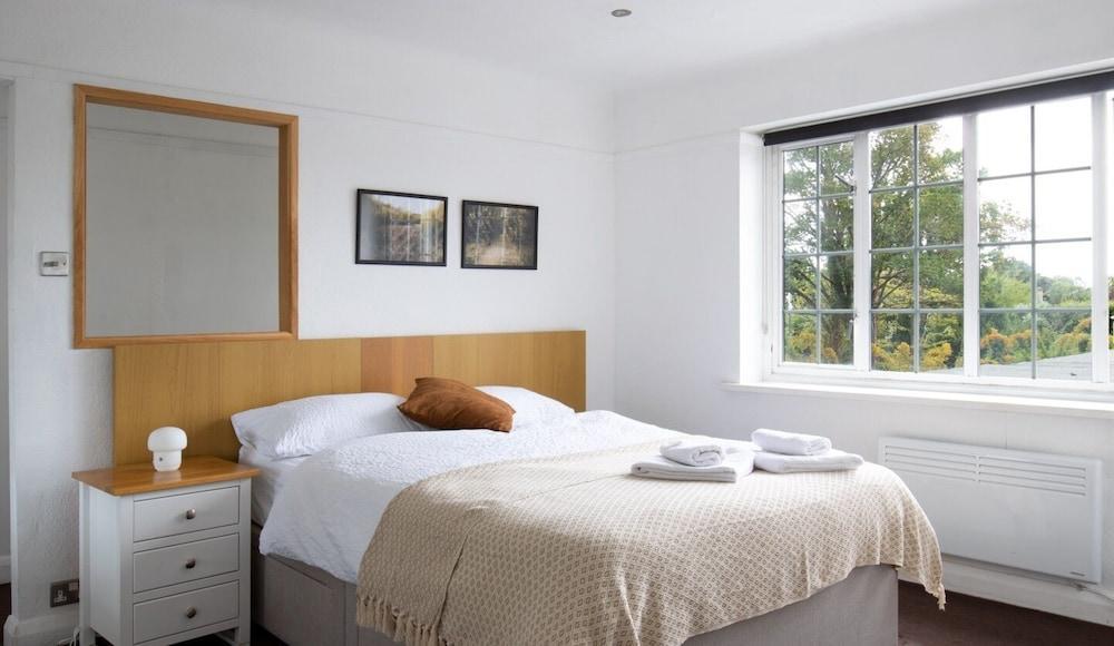 Straight Inn Room Type - City Apartment