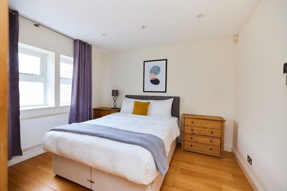 The Bayswater Nook - Stylish 1bdr Flat - Tap to explore photos