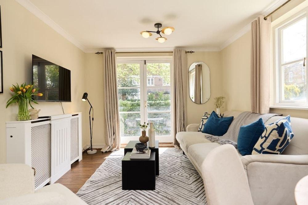 The Brompton Park Escape Bright 2bdr Flat With Patio Access
