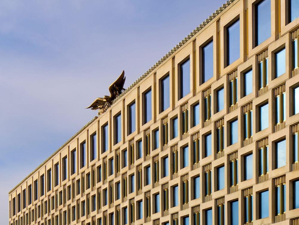 The Chancery Rosewood