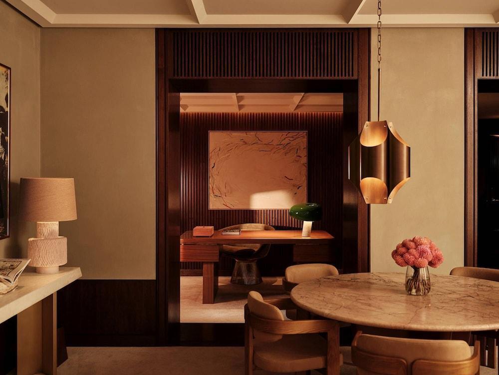 The Chancery Rosewood Room Type - Kennedy House