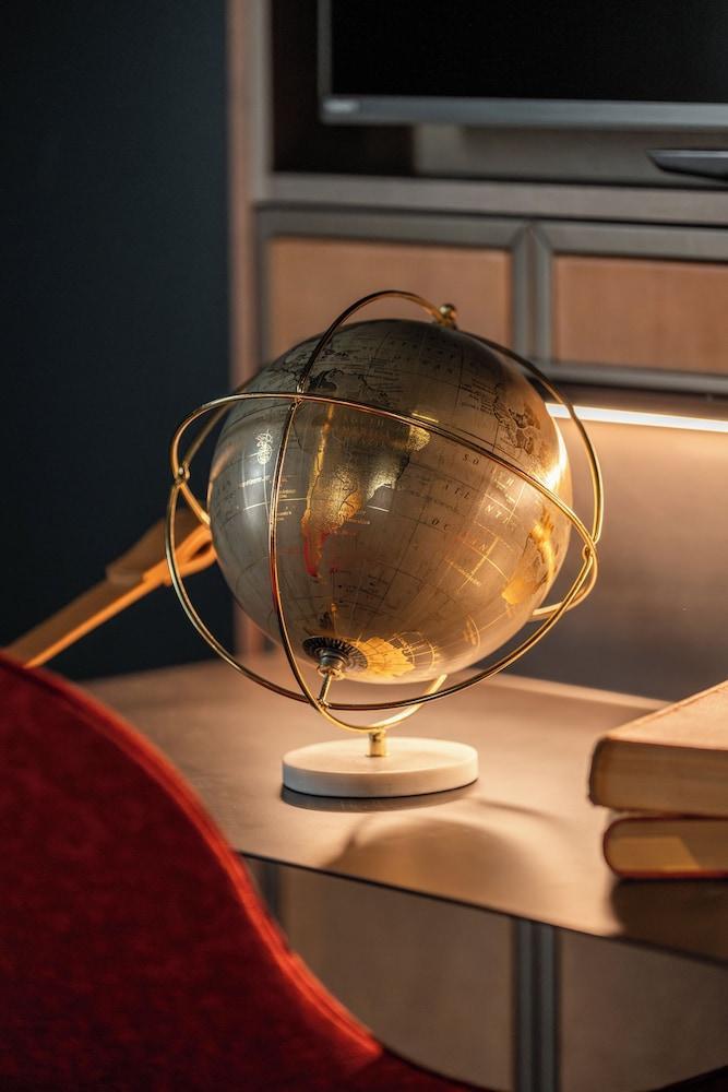 The Goethe Hotel Room Type - Signature Suite (Doge)