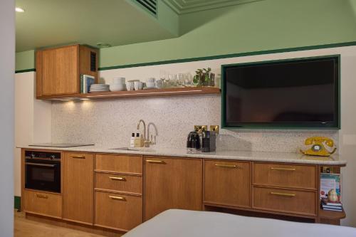 The July London Victoria Room Type - Studio Apartment